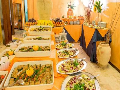 Paradise Beach Resort - 12