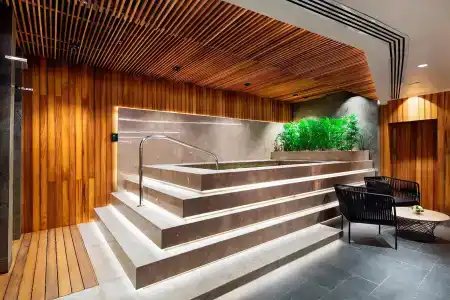 DoubleTree by Hilton Istanbul - Piyalepasa - 16