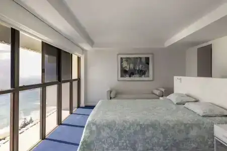 De Ville - 40