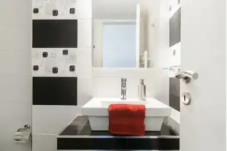 Nicholas Point and Rooms - 4
