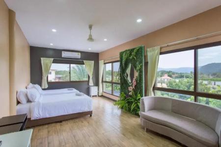 Grandsiri KhaoYai - 124