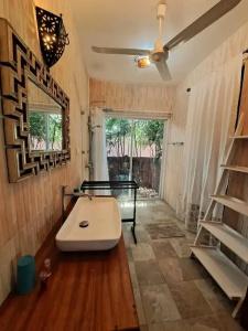 Laura Guest House Samui - 57
