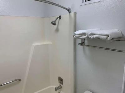 Masters Inn, Ga Near Riverwalk By Oyo - 14