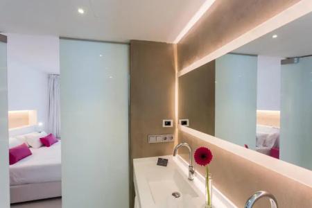 One Ibiza Suites - 240