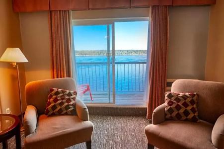 Anchor Inn and Suites - 67