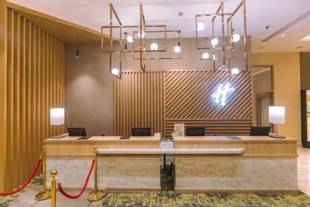 Holiday Inn Bengaluru Racecourse, An Ihg - 1