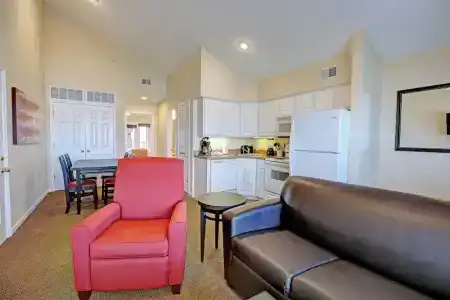 Grand Crowne by Capital Vacations - 94