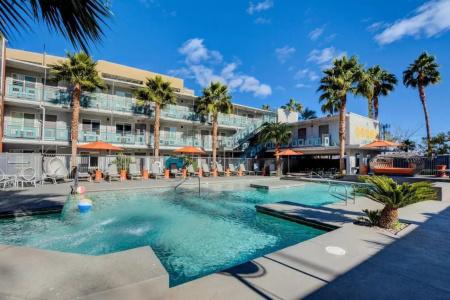 Oasis at Gold Spike - Adults Only - 12