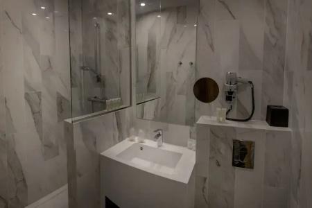 Best Western Plus Comedie Saint Roch - 78