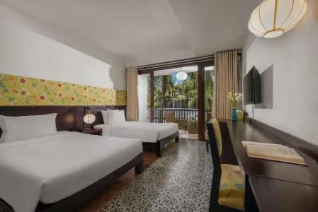Vinh Hung Emerald Resort - 61