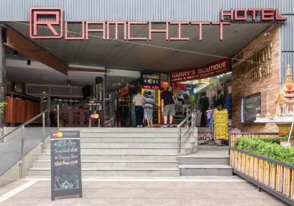 Ruamchitt Plaza - 33