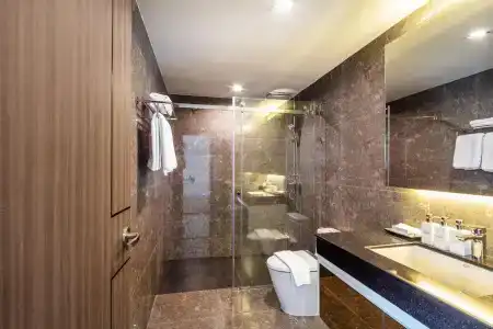 The Grand Sala Thai - 6