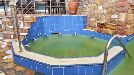 9 Queens Spa - 13