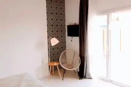 Mesanto Luxury Suites - 47