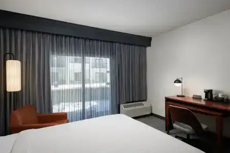 Courtyard by Marriott Denver Central Park - 48