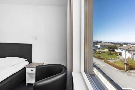Kinnl Florø - 24