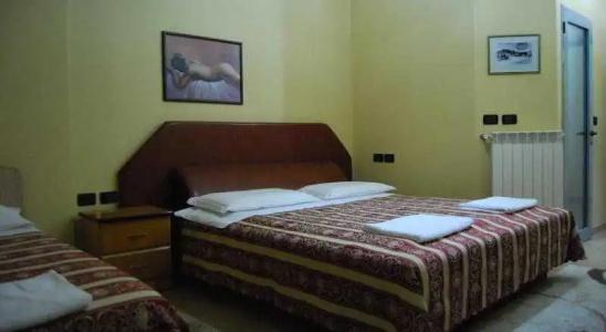 Lux Vlore - 3