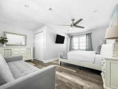 Hollywood Beachs - 121