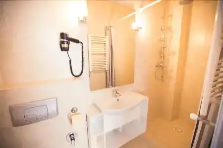 Summit Villa - 7