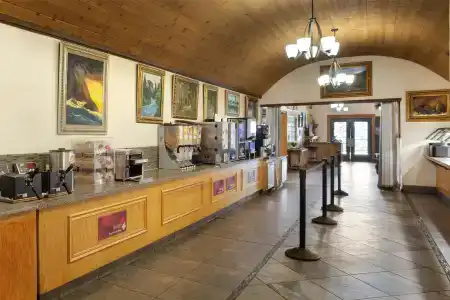 Best Western Plus Yosemite Gateway Inn - 25