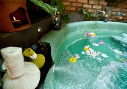 Reef Villa and Spa - 96