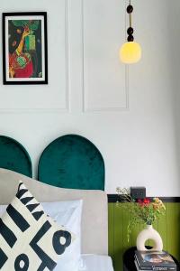 Isara Boutique And Cafe - 92