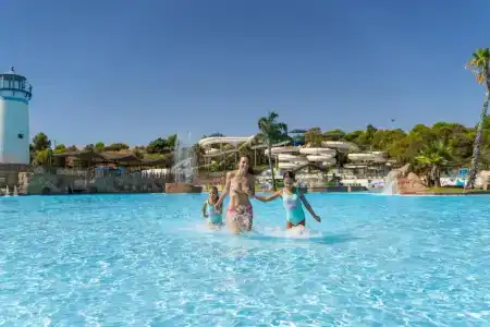 Magic Natura Animal, Waterpark & Polynesian Resort - 35
