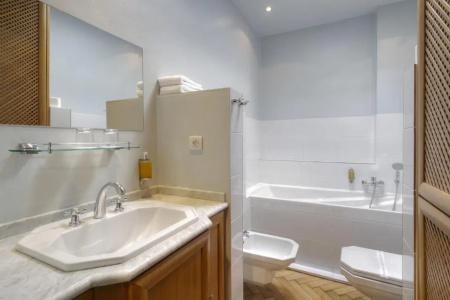 At the Black Star -Charming Romantic Suites and Apartments - 58