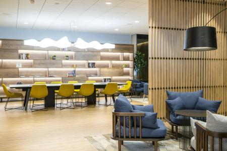 Courtyard by Marriott Edinburgh West - 18