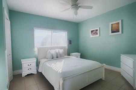 Hollywood Beachside Boutique Suite - 59