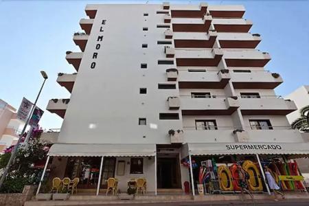 Apartamentos El Moro - 0