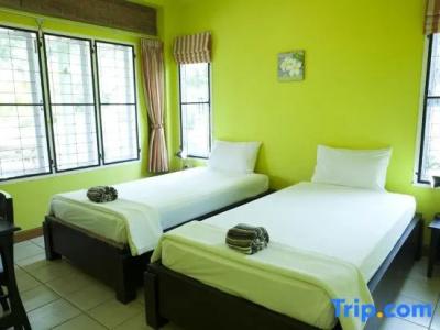 Sunshine Inn Resort - 28