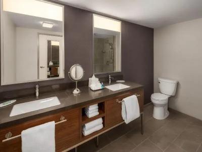 Courtyard by Marriott Seattle/Downtown - 49