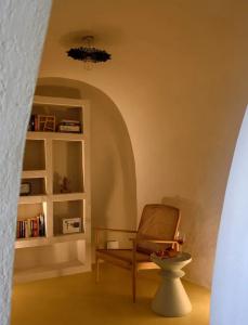 Sublime Villa & Caves - 95