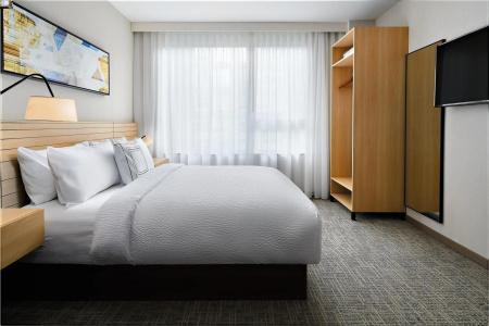 TownePlace Suites by Marriott New York Manhattan/Times Square - 22