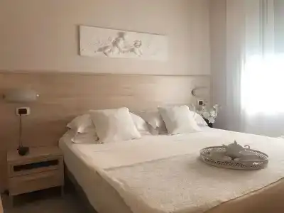 Carla - 2