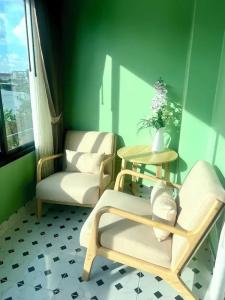 Usabai Riverside Boutique - 67