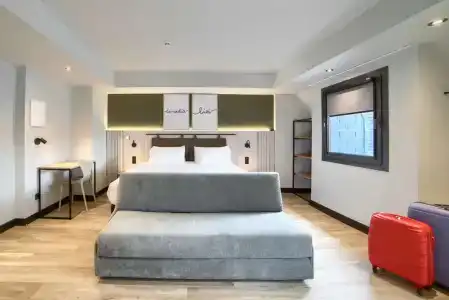 Bed4U Zurriola San Sebastian - 3
