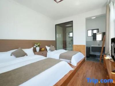 Qiyunju Inn (Longkan Wharf Branch) - 38