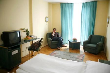 Bara Budapest - 16
