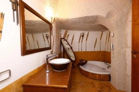 Anatelein Boutique Cave - 8
