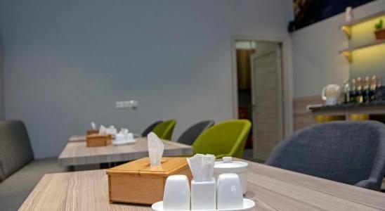 Republic Square Boutique - 17