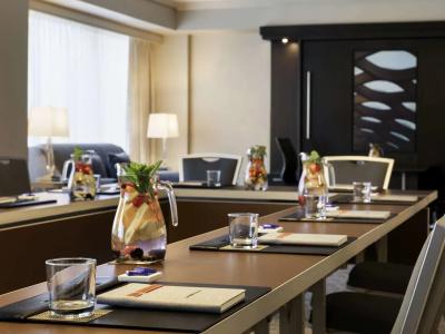 Swissotel Chicago - 26