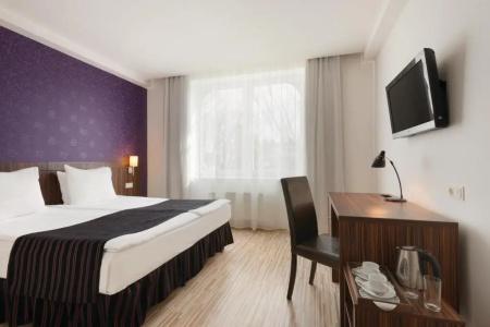 Rija Vef With Free Parking - 43