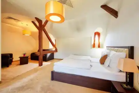 Ipoly Boutique Rooms & Suites - 3