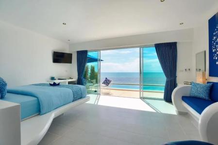 La Perle Luxury Boutique - 65