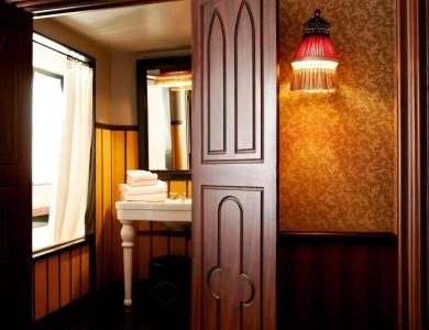 Hôtel Bourg Tibourg - 38