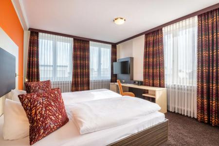Best Western Augusta - 48