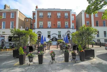 The Lansdowne - 36