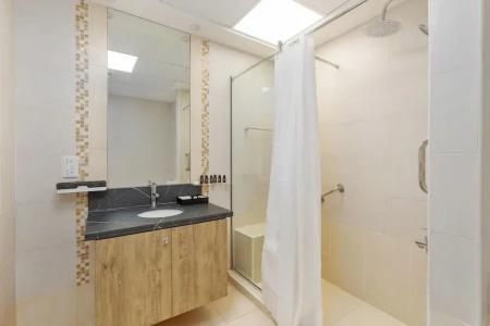 Lux BnB Executive Tower Business Bay - 41